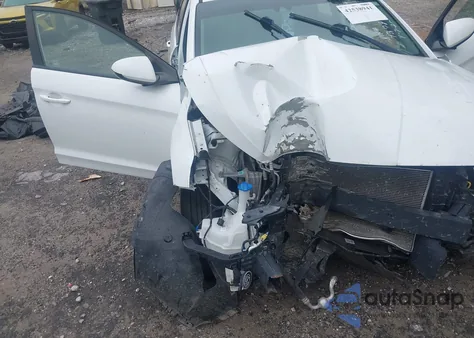 2020 Hyundai Elantra Sel from USA, damaged, VIN 5NPD84LF8LH534209